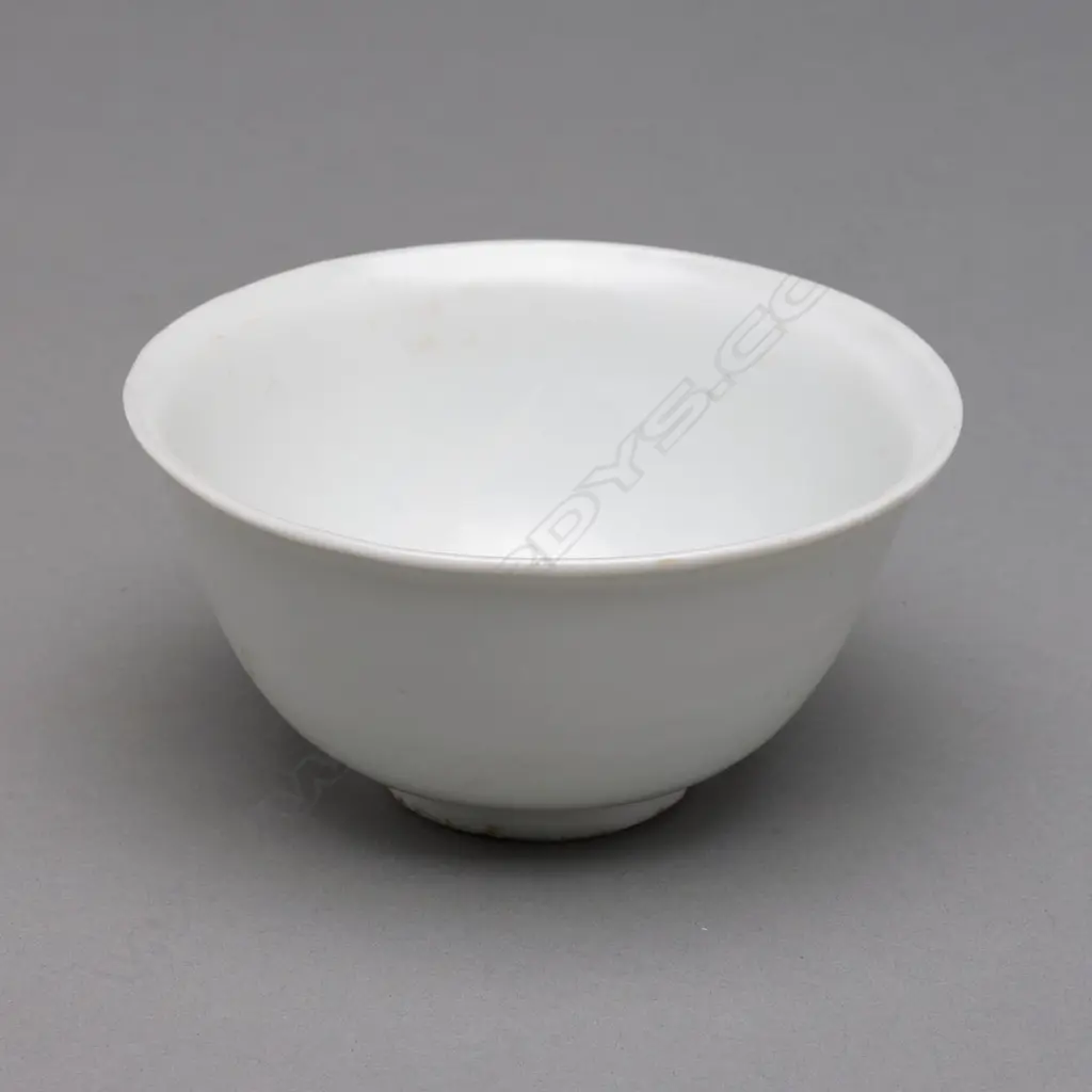 Chinese porcelain blanc de chine bowl,  c.1700, Image 1++